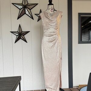 Elegant Women's Gold Evening Dress